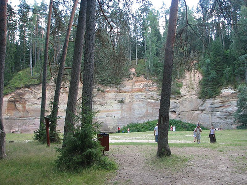 Taevaskoja Sandstone Cliffs